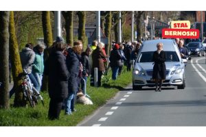 Overleden Woubrugge: Herinneringen en Gemeenschap